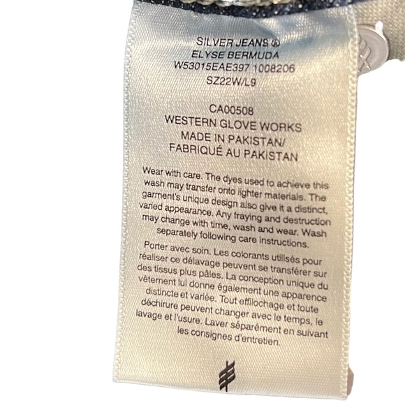 Silver Jeans Co. Distressed Denim ELYSE MID RISE BERMUDA SHORT Size 22W - Picture 12 of 12